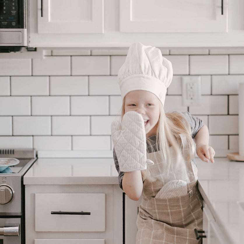 Kids Play Oven Mitt Set
